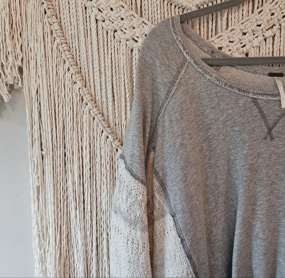 Free People Gray and Cream Women's Sweater M